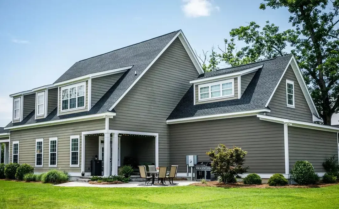 How Old Is My Roof? 4 Ways to Find Out